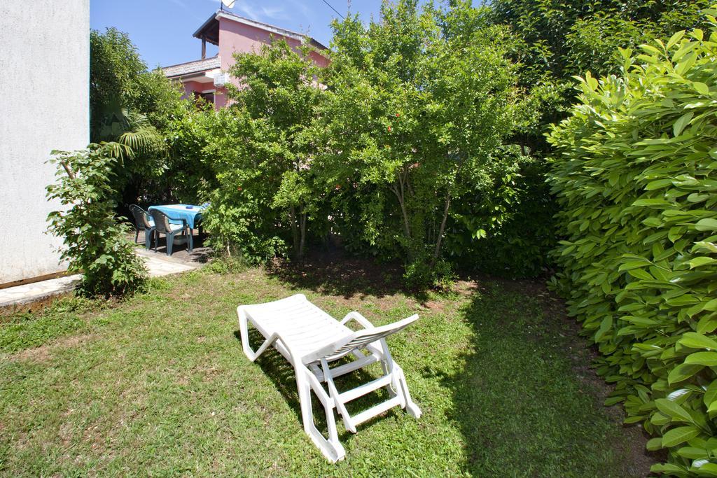 Apartments Mladenka Poreč Zimmer foto
