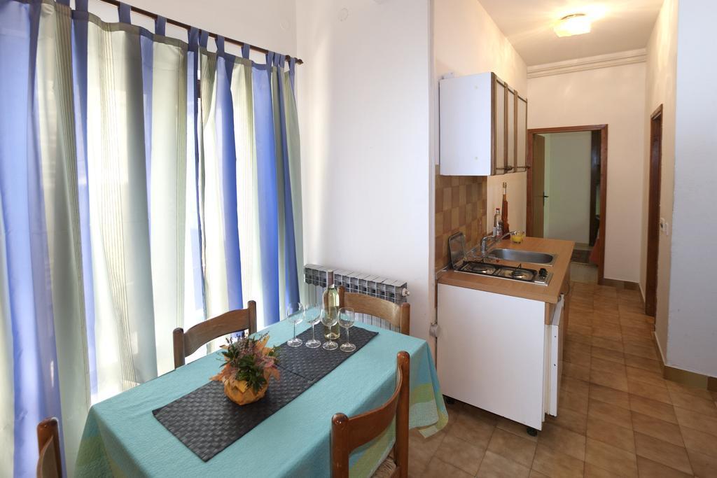Apartments Mladenka Poreč Zimmer foto